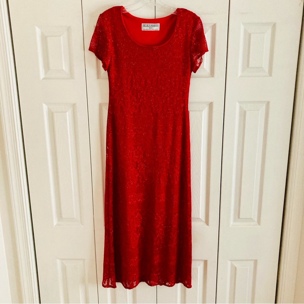 Red Lace Midi-length Dress